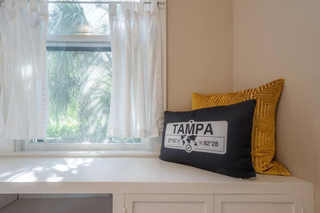 Historic & Cozy By Downtown *