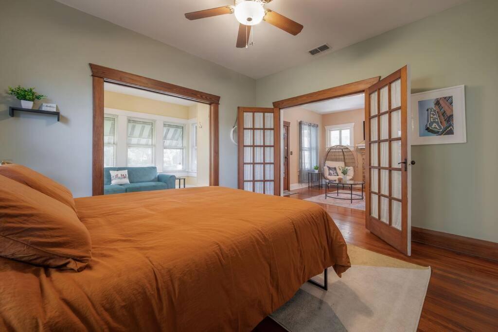 Holiday home Historic & Cozy By Downtown